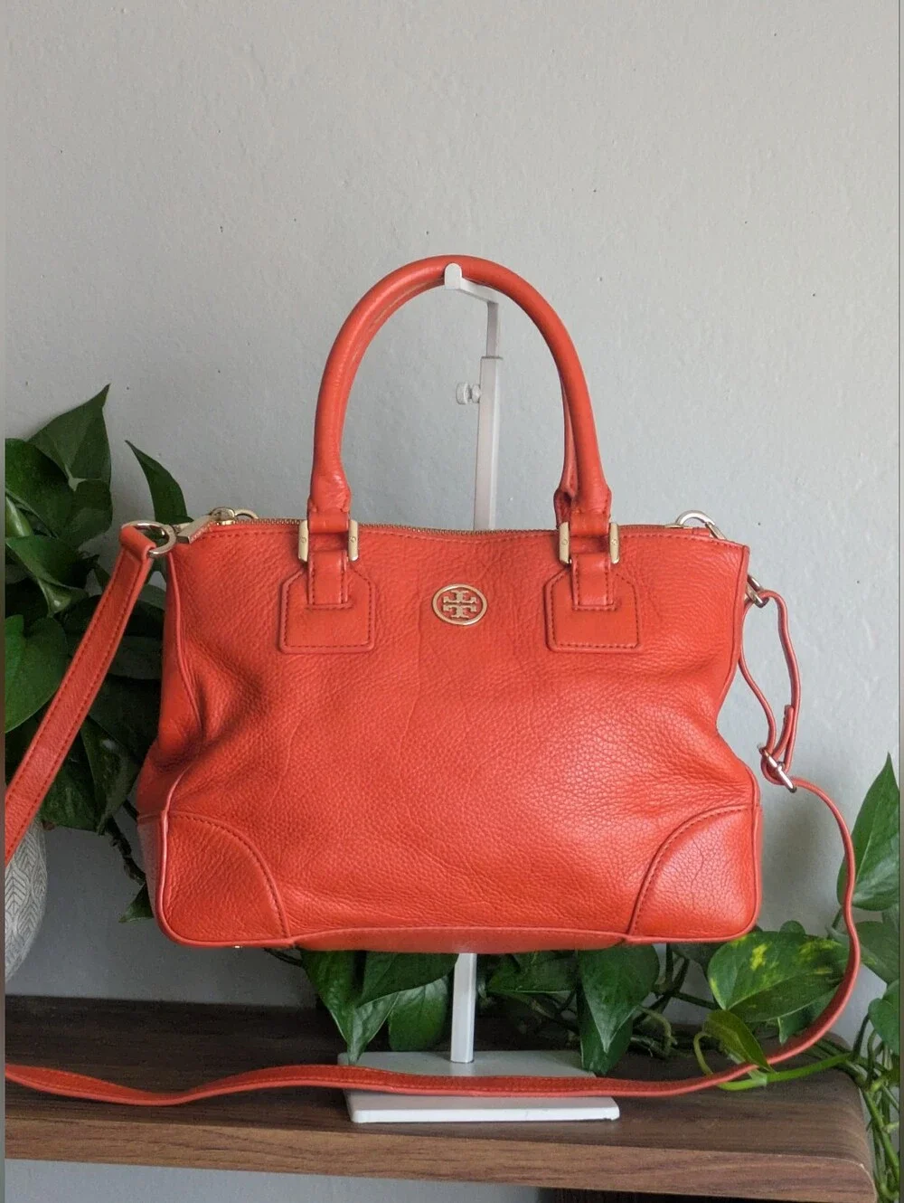 Tory Burch Orange Pebble Leather Crossbody/ Handbag.